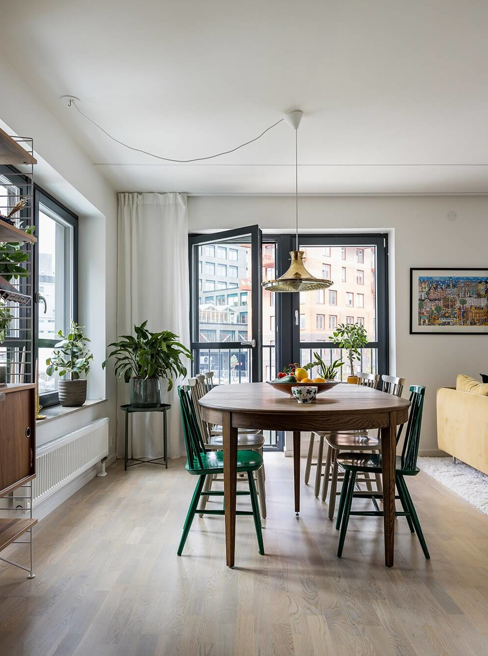 salle à manger appartement décoration contemporaine et scandinave