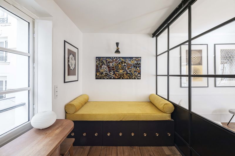 chambre appartement de 90m2 dans le centre de Paris par Bérénice Curt Architecture