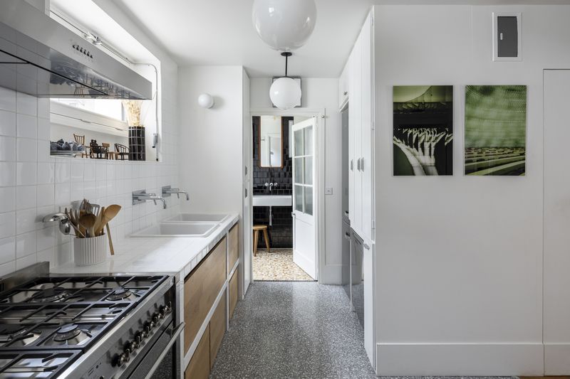 cuisine appartement de 90m2 dans le centre de Paris par Bérénice Curt Architecture