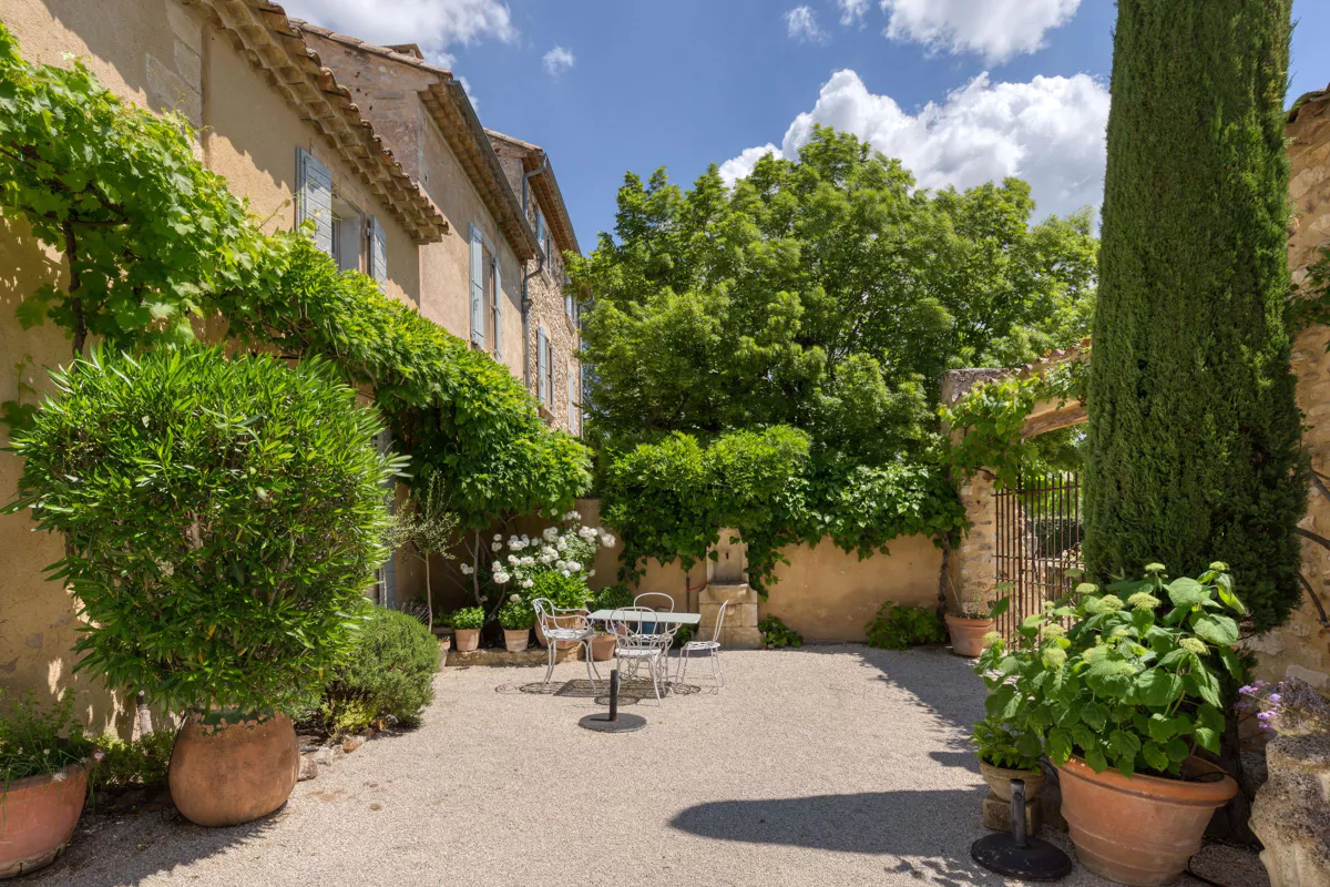 maison en pierres Provence