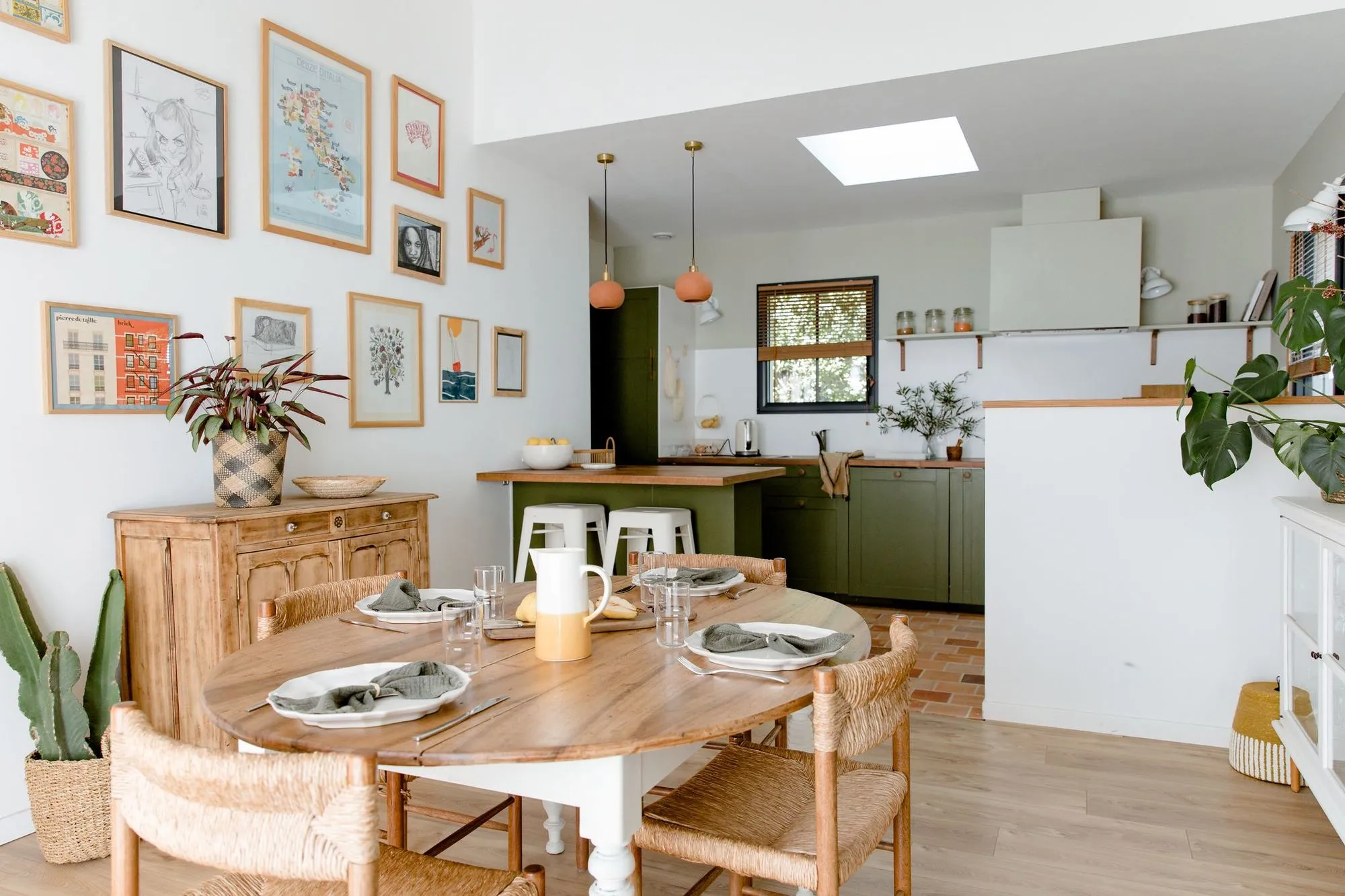 cuisine ouverte et salle à manger