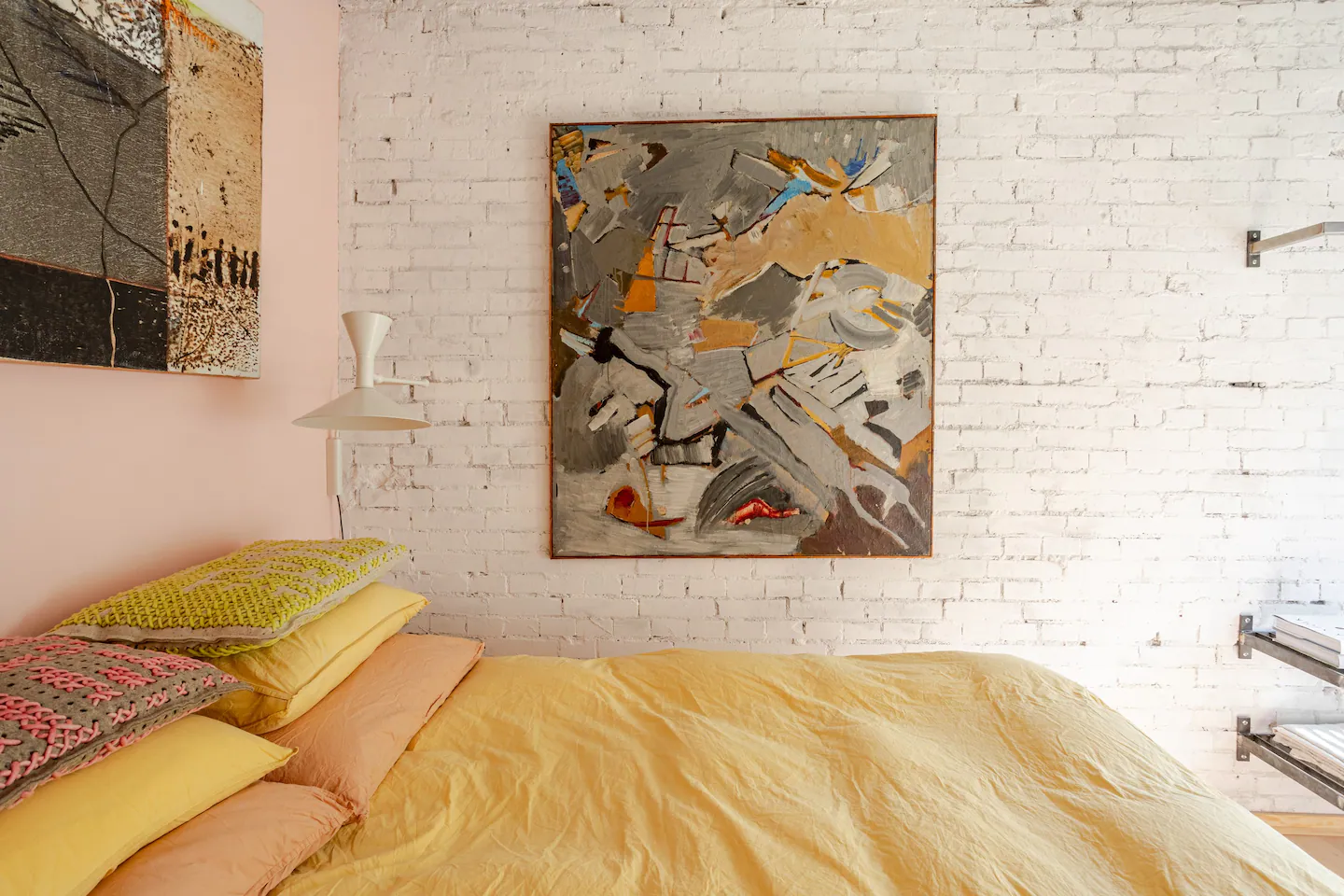 chambre mur rose appartement décoration vintage