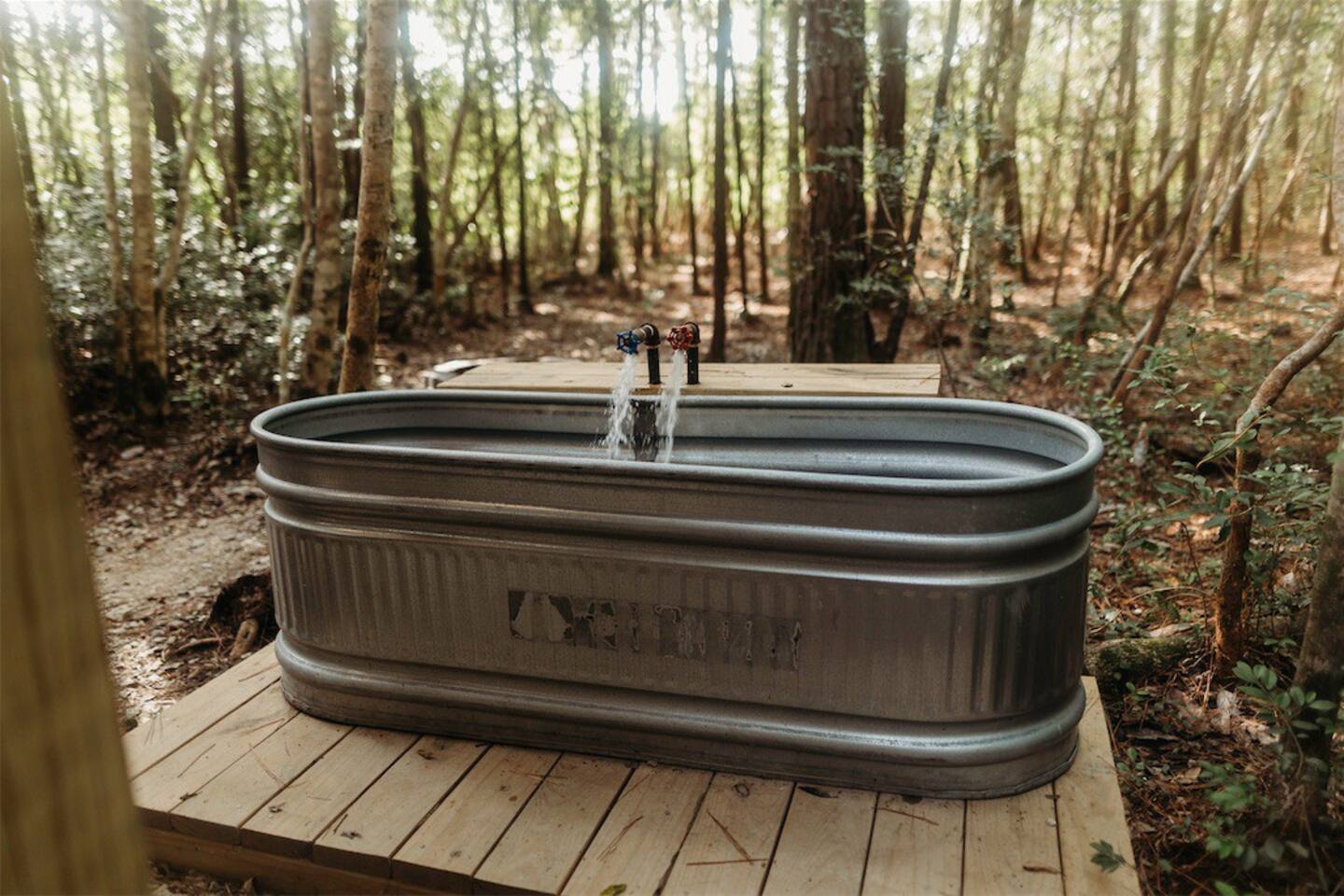 baignoire extérieure façon abreuvoir