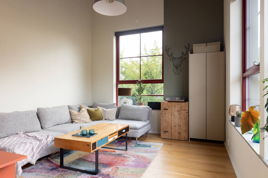 salon avec canapé d'angle mini loft 52m2