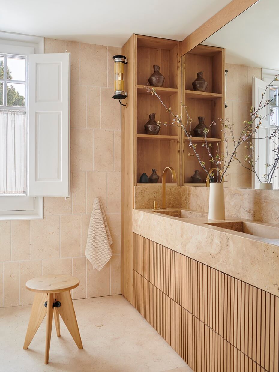 salle de bain maison rénovée décoration contemporaine et naturelle