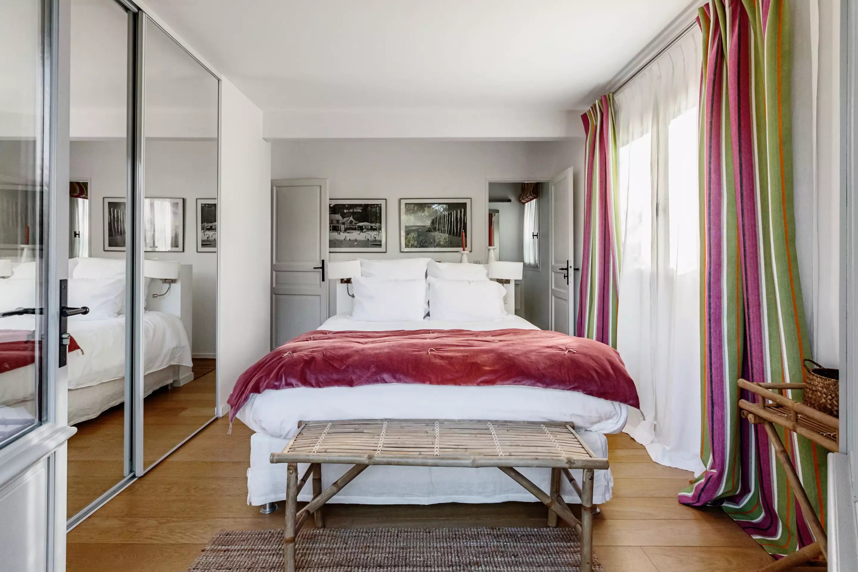 chambre avec placards miroir villa Dune chambre avec placards miroir villa Dune