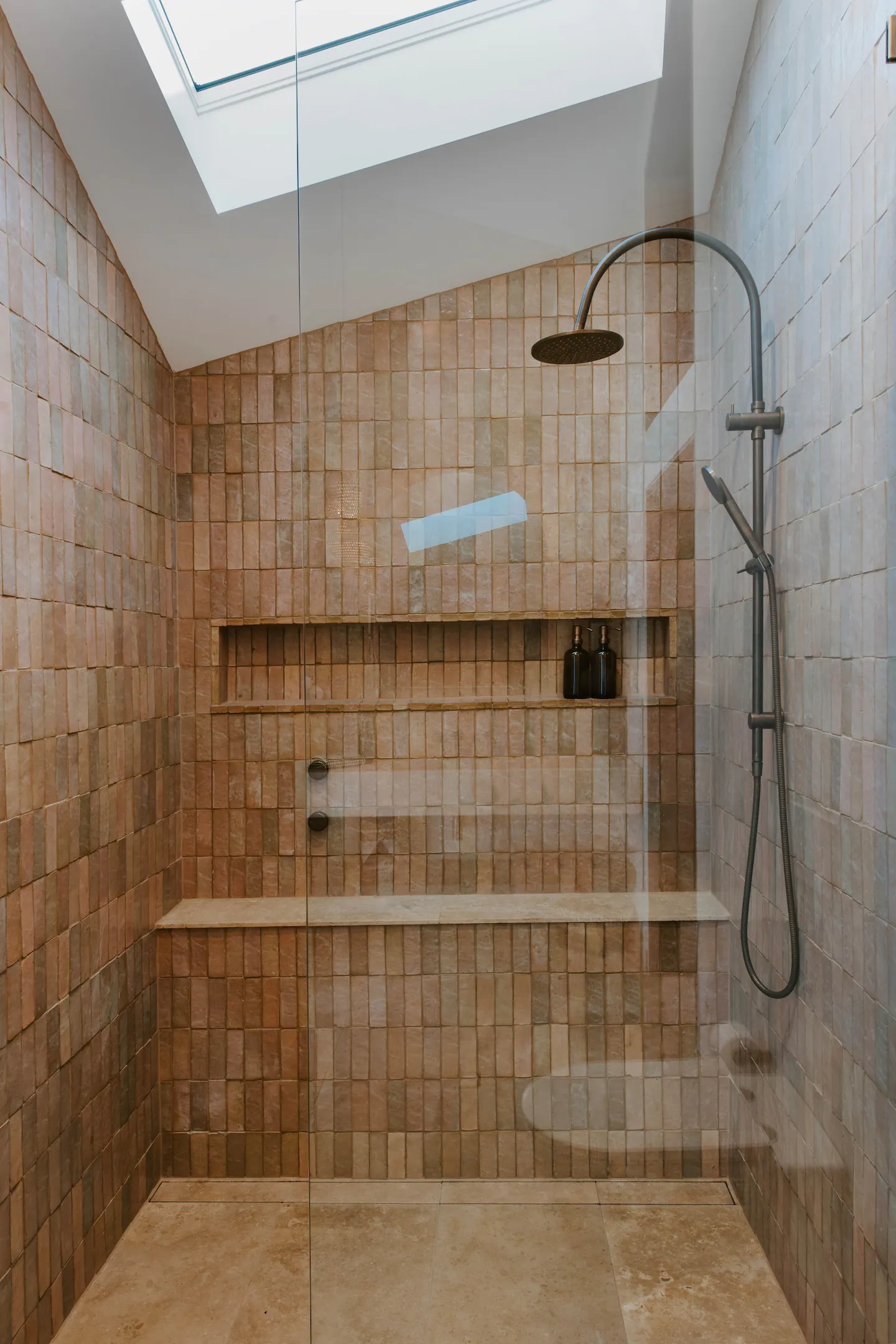 douche avec velux douche avec velux