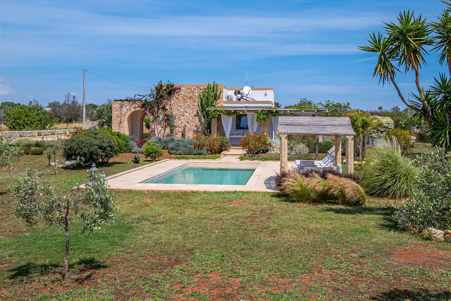 maison en pierres villa Leukos Salento