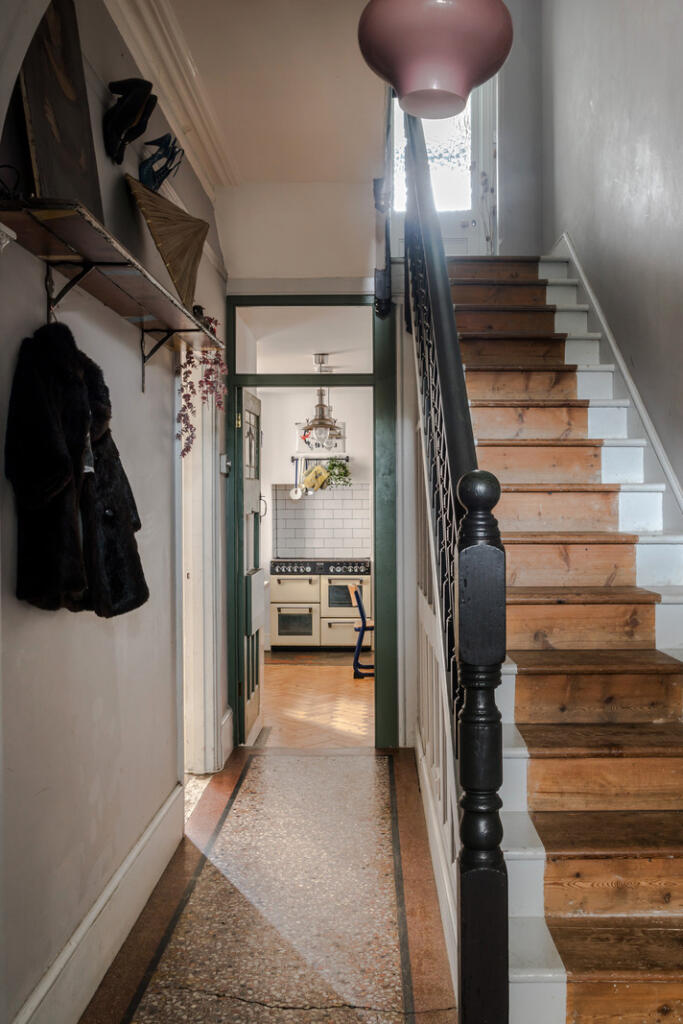 escalier bois ancien maison de ville décoration vintage escalier bois ancien maison de ville décoration vintage