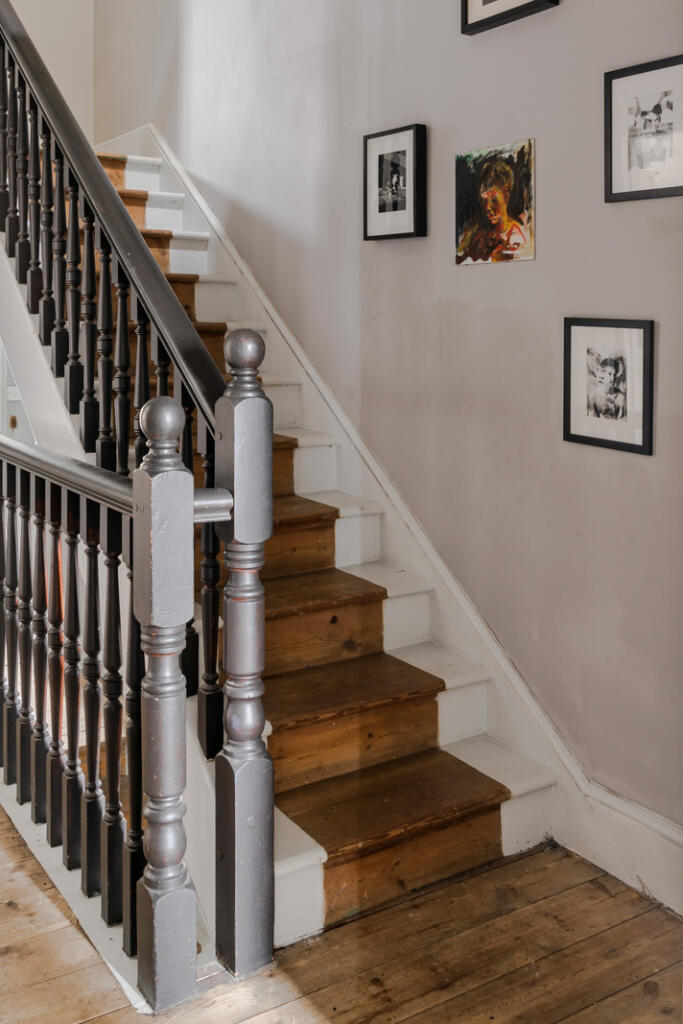 escalier bois ancine maison de ville décoration vintage escalier bois ancine maison de ville décoration vintage