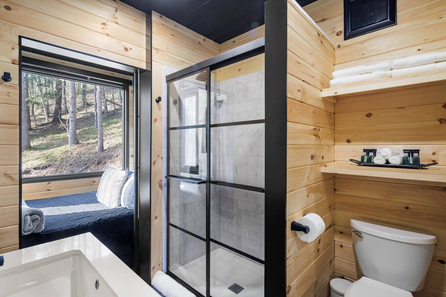 chambre avec salle de bain