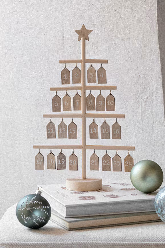 sapin de l'avent en bois