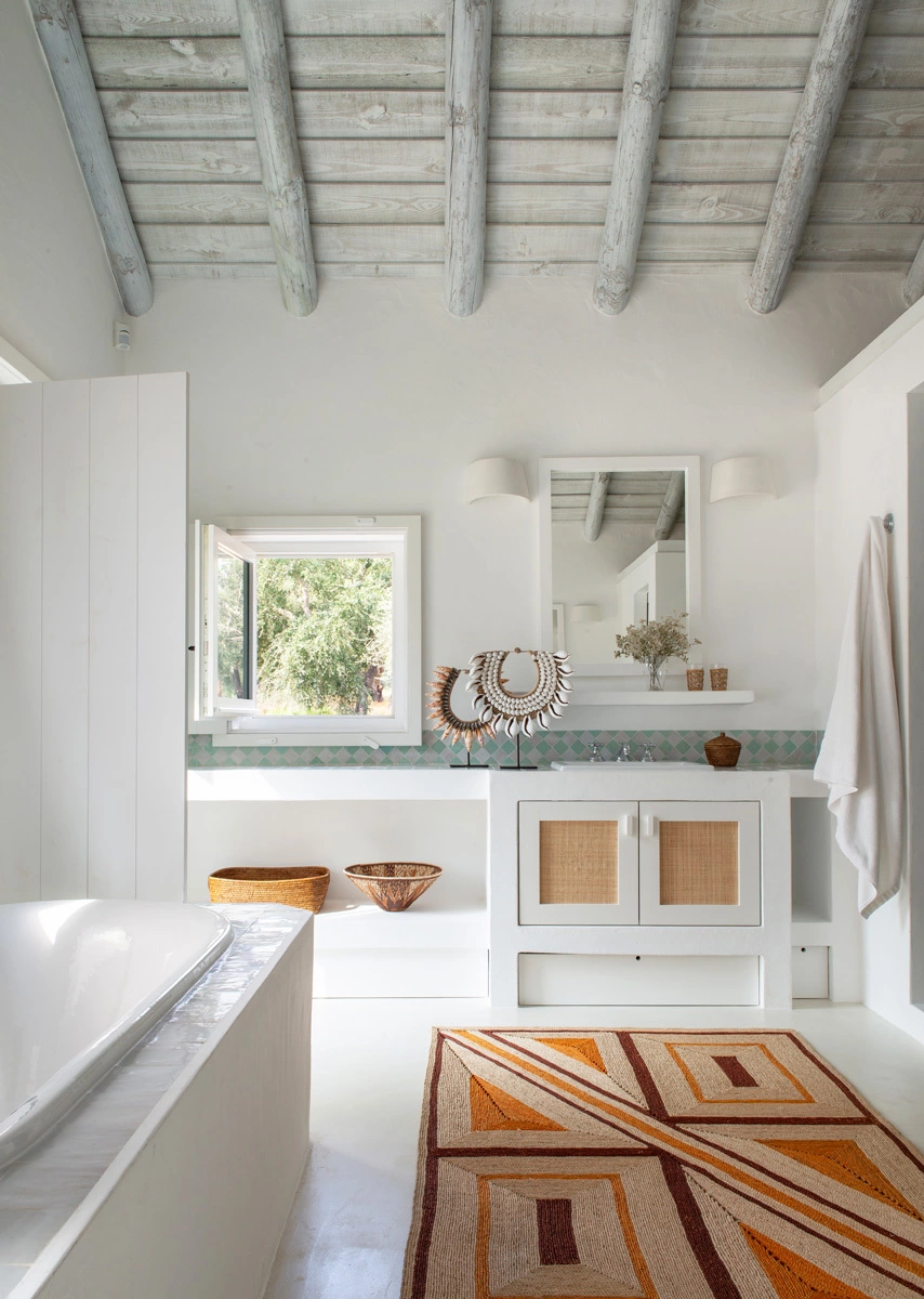 salle de bain décoration rustique chic maison avec piscine Casa Montado Portugal