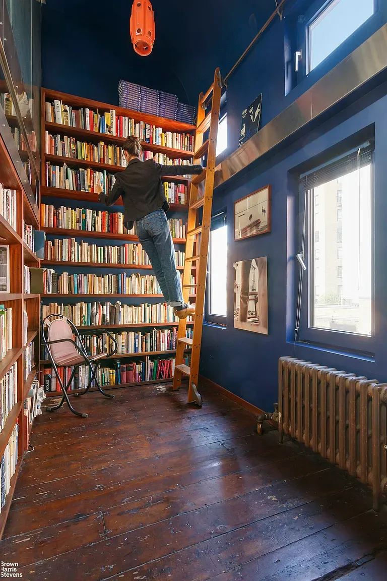 bibliothèque avec échelle bibliothèque avec échelle