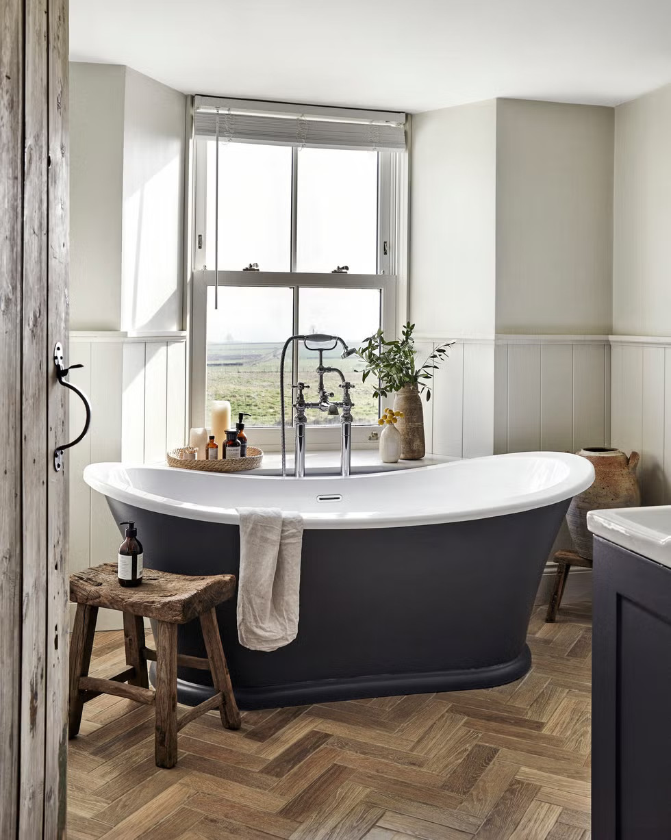 salle de bain décoration contemporaine et rétro