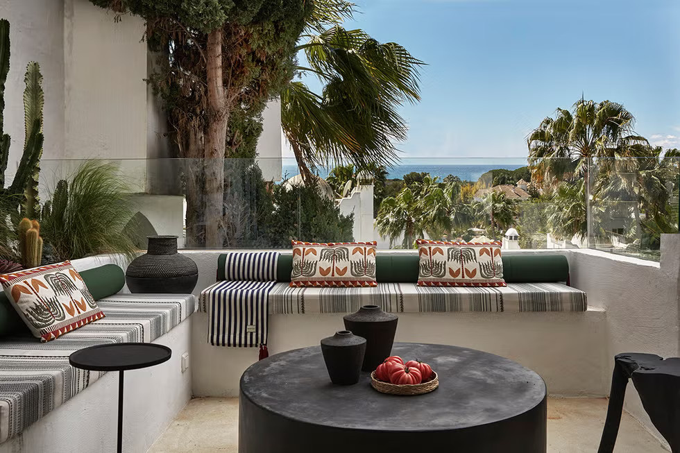 terrasse maison Marbella décoration contemporaine vue mer terrasse maison Marbella décoration contemporaine vue mer