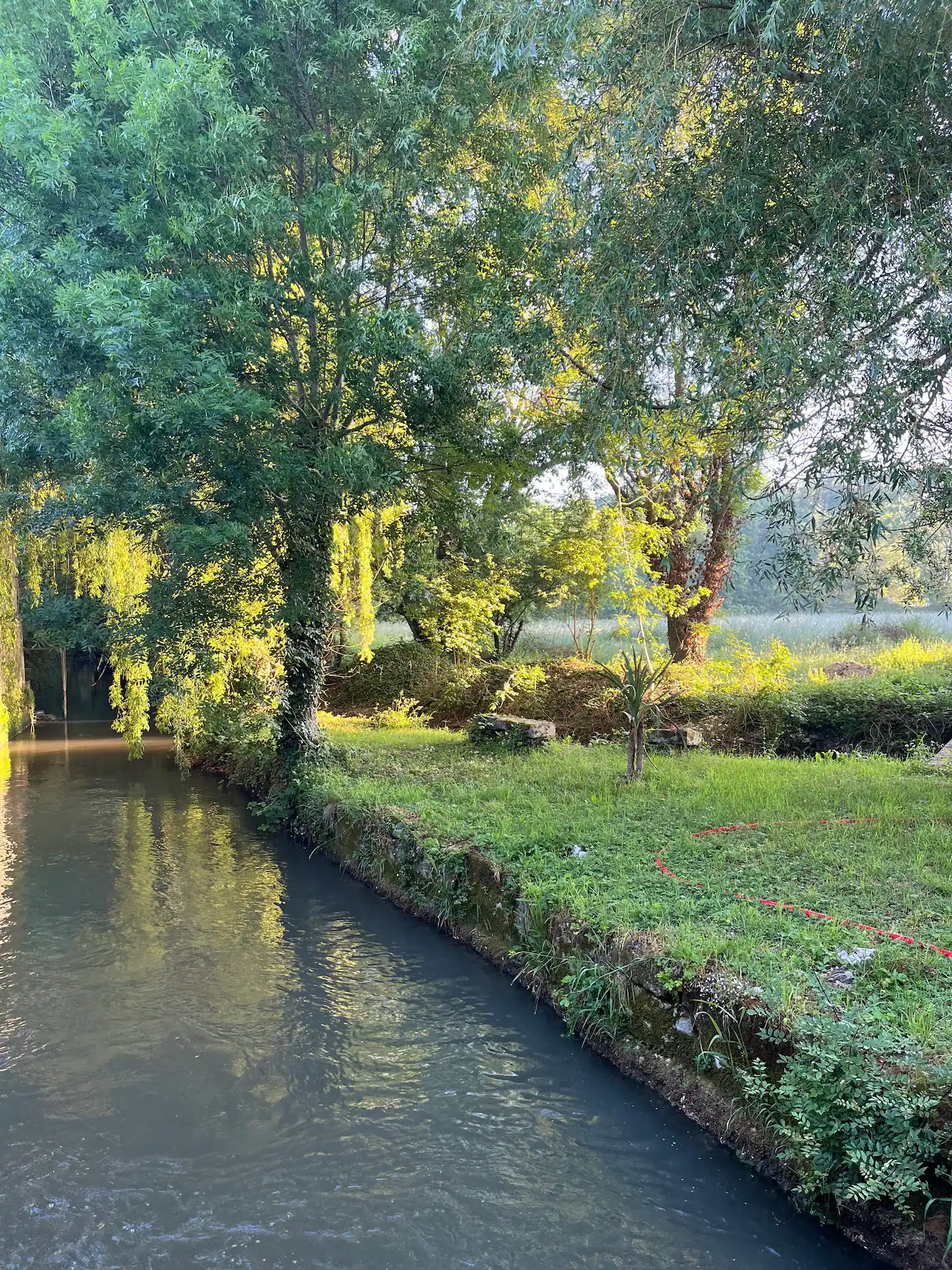 jardin avec rivière jardin avec rivière
