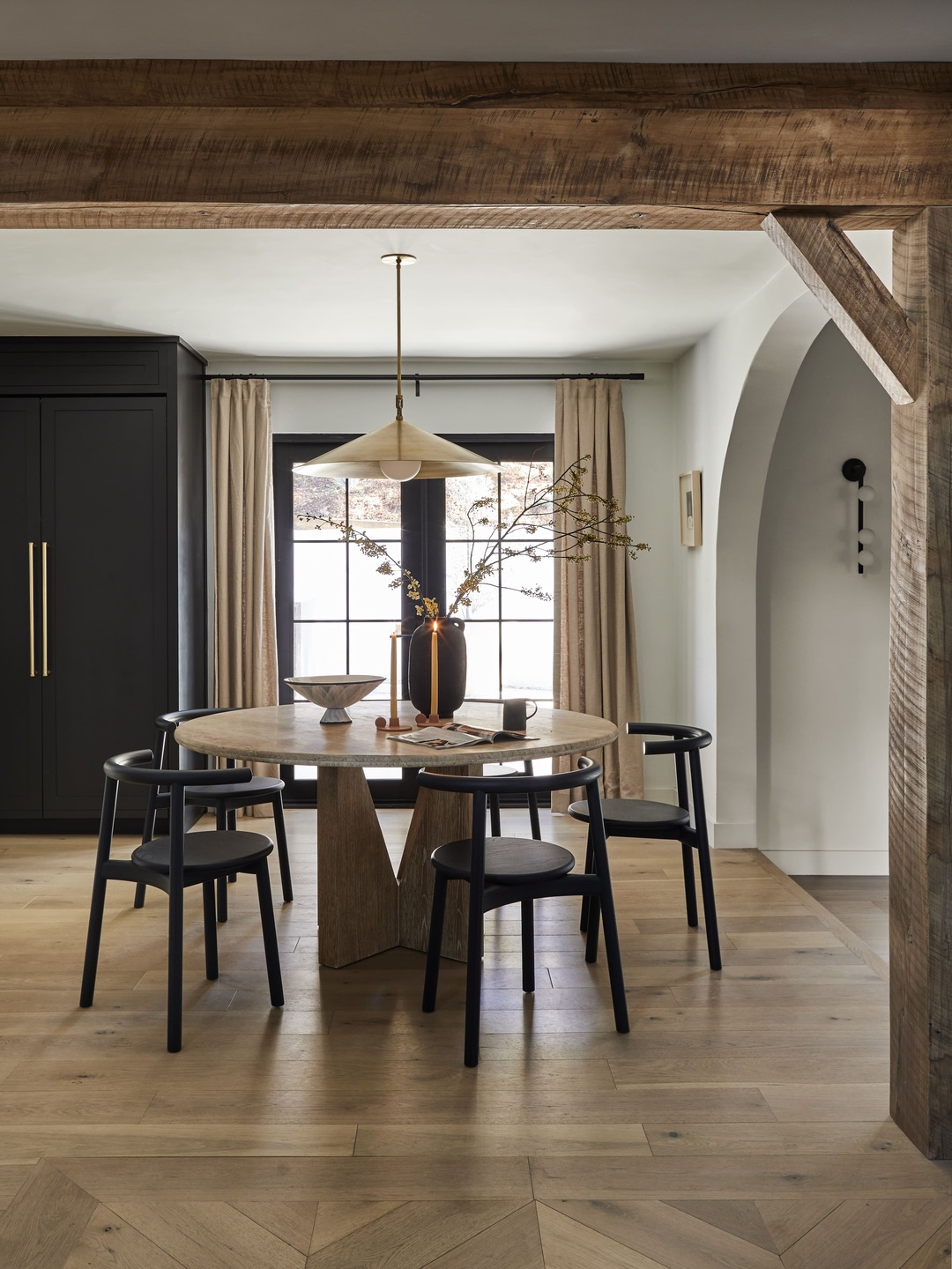 salle à manger maison mid-century Bobby Berk salle à manger maison mid-century Bobby Berk