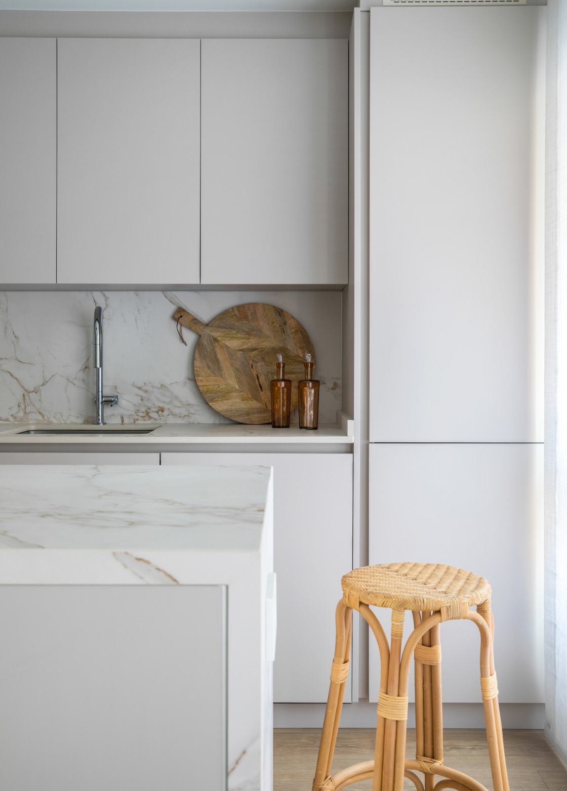 cuisine ouverte décoration contemporaine appartement 81m2