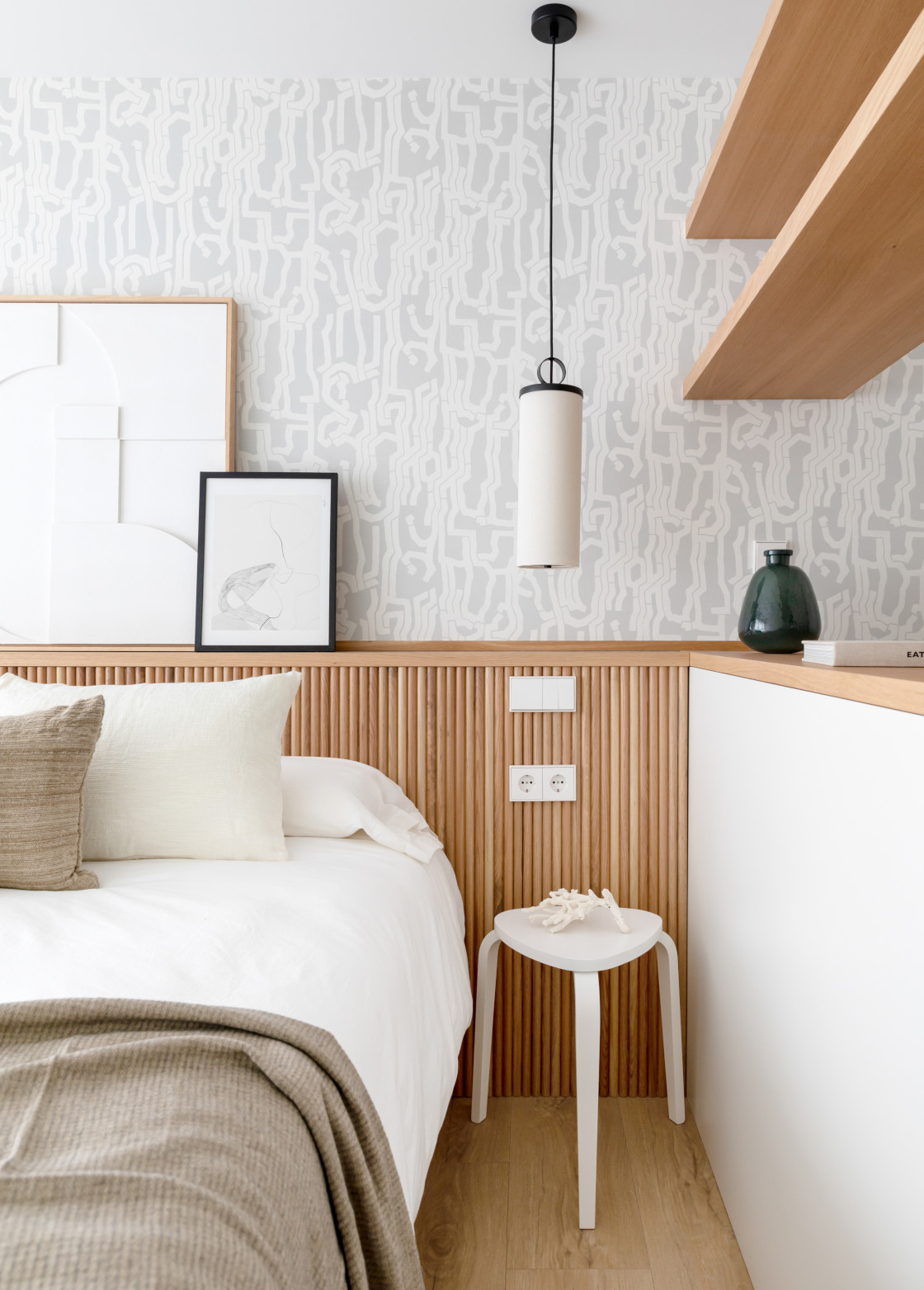 chambre avec dressing ouvert décoration contemporaine appartement 81m2