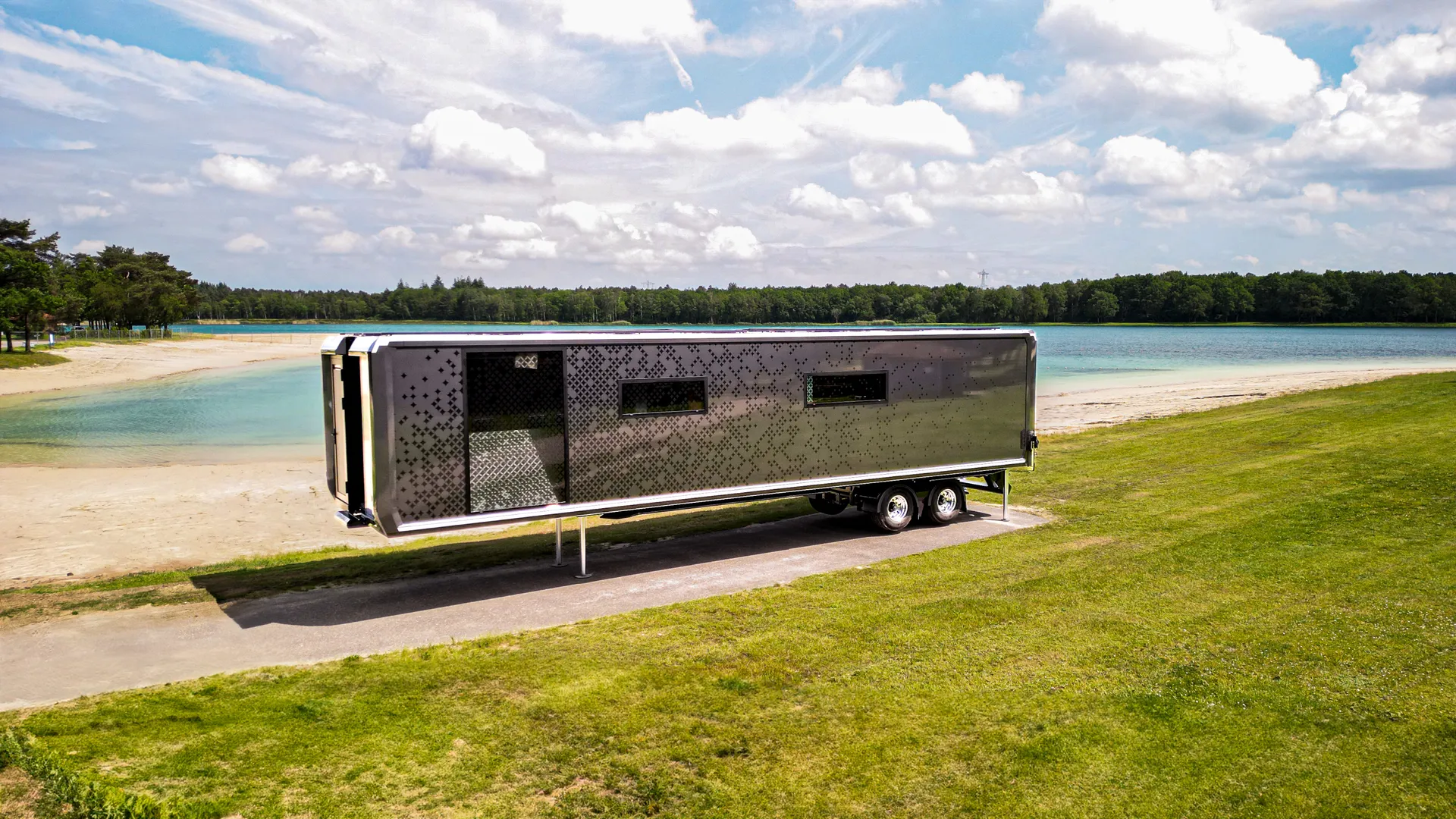 tiny house contemporaine 60m2 Expandable Trailers tiny house contemporaine 60m2 Expandable Trailers