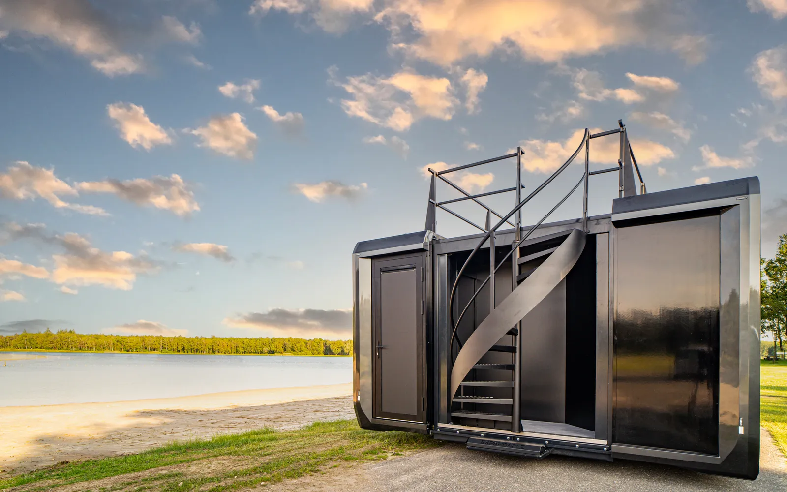 tiny house contemporaine 60m2 Expandable Trailers tiny house contemporaine 60m2 Expandable Trailers