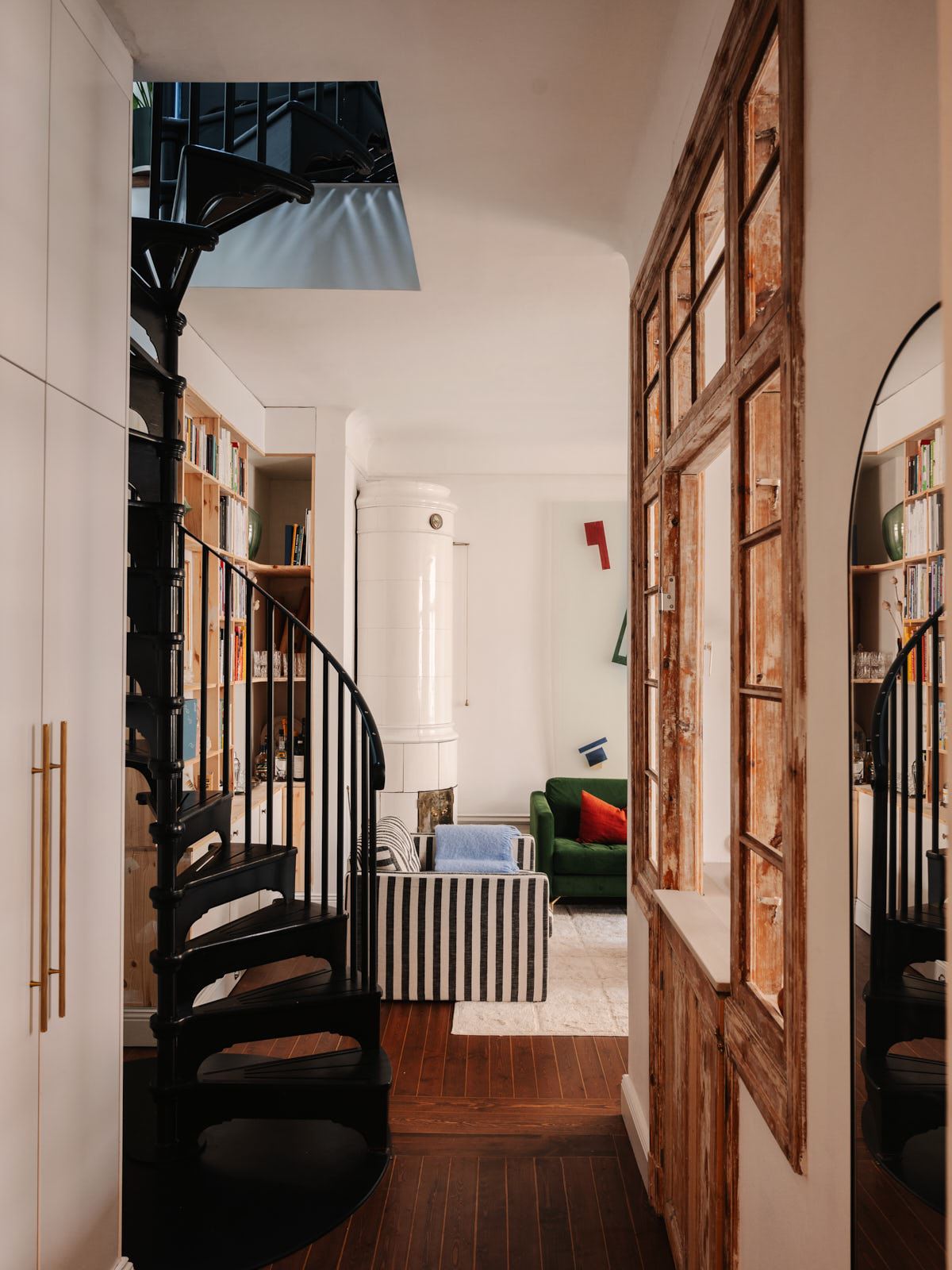 entrée et salon appartement duplex 68m2 décoration scandinave et vintage