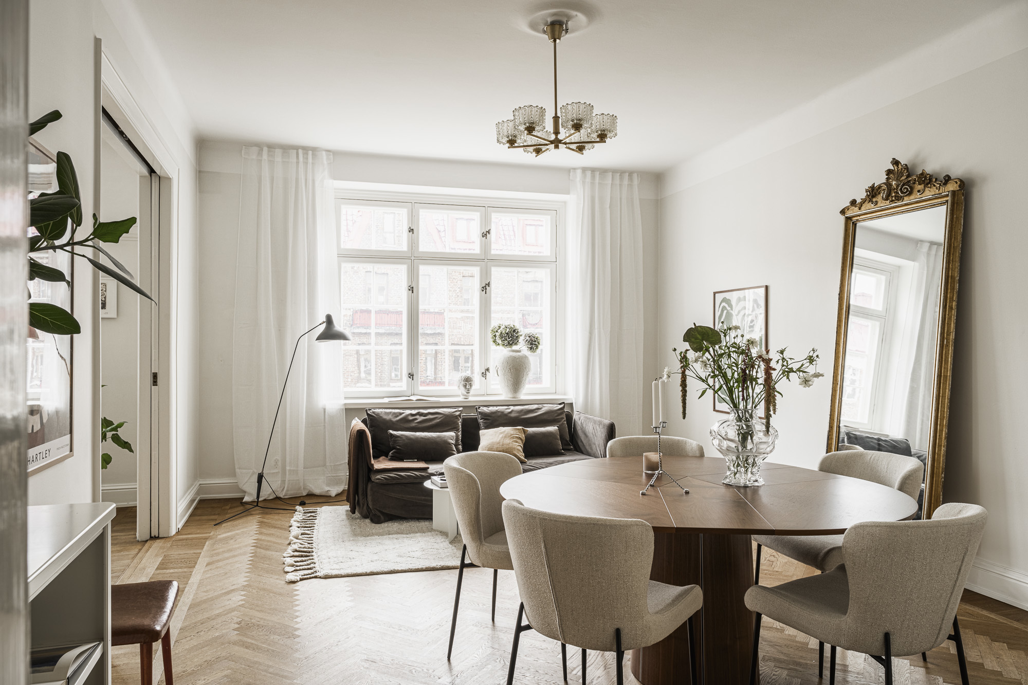 salle à manger appartement décoration classique chic et contemporaine salle à manger appartement décoration classique chic et contemporaine
