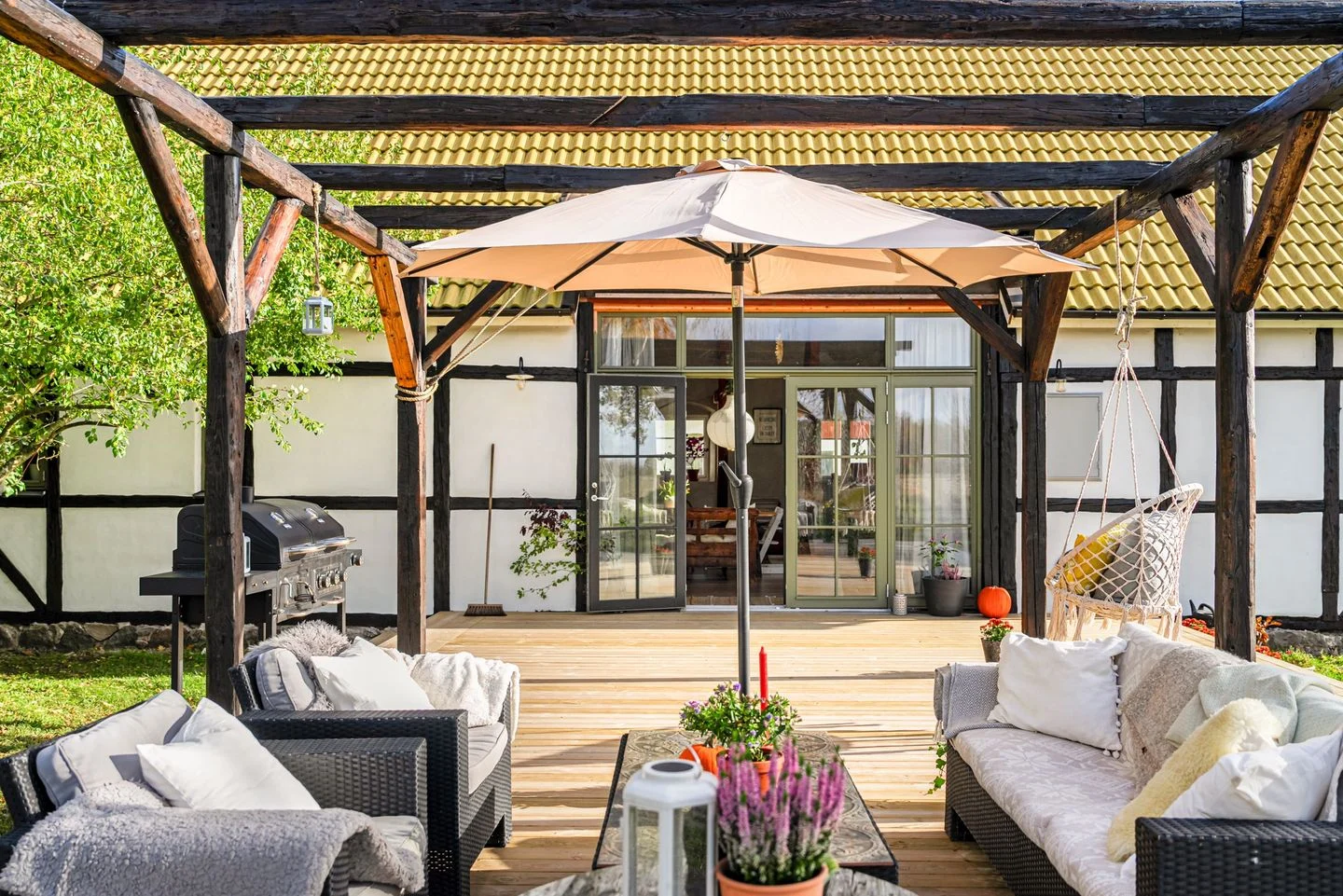 terrasse avec pergola bois