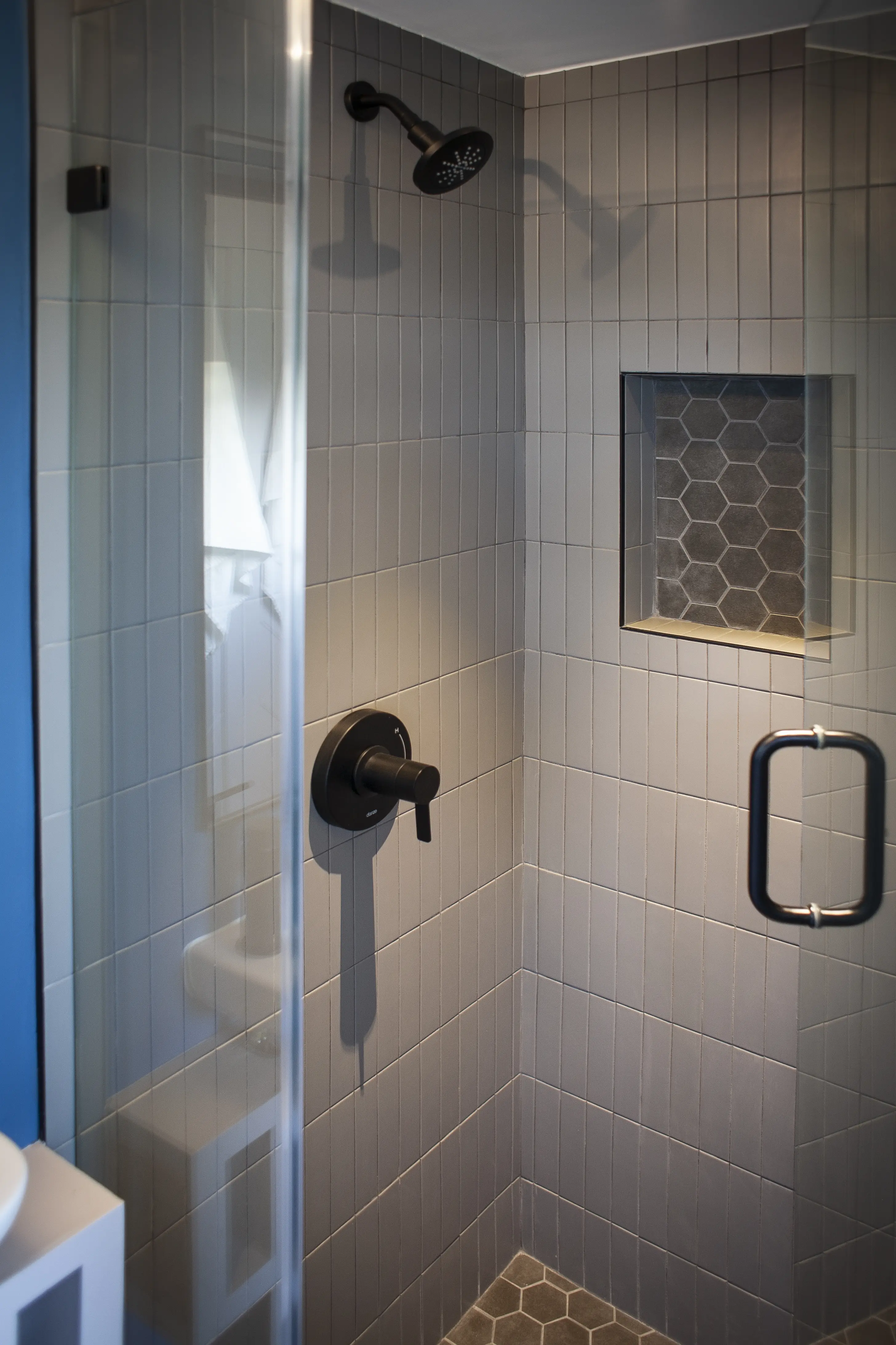 salle de douche tiny house S'Mouse Tiny House Co