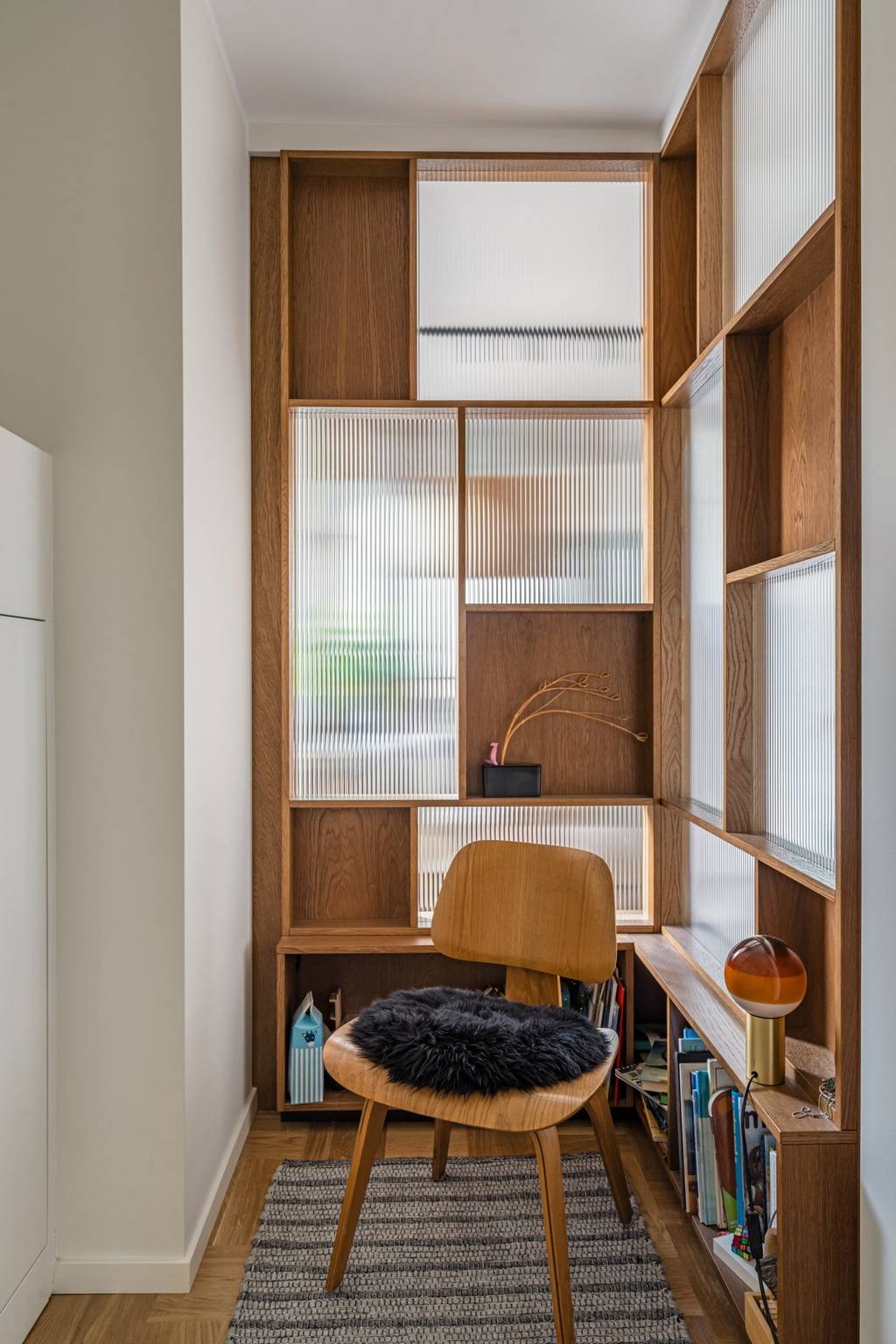 verrière bois et verre canelé vintage appartement 87m2