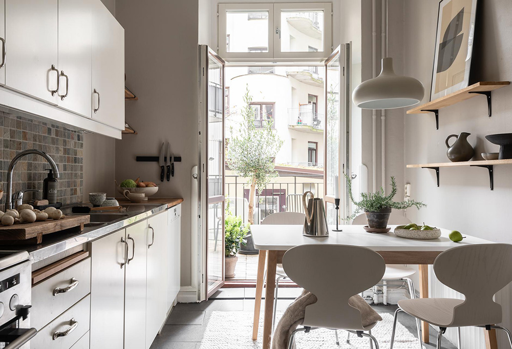 cuisine studio 33m2 décoration beige