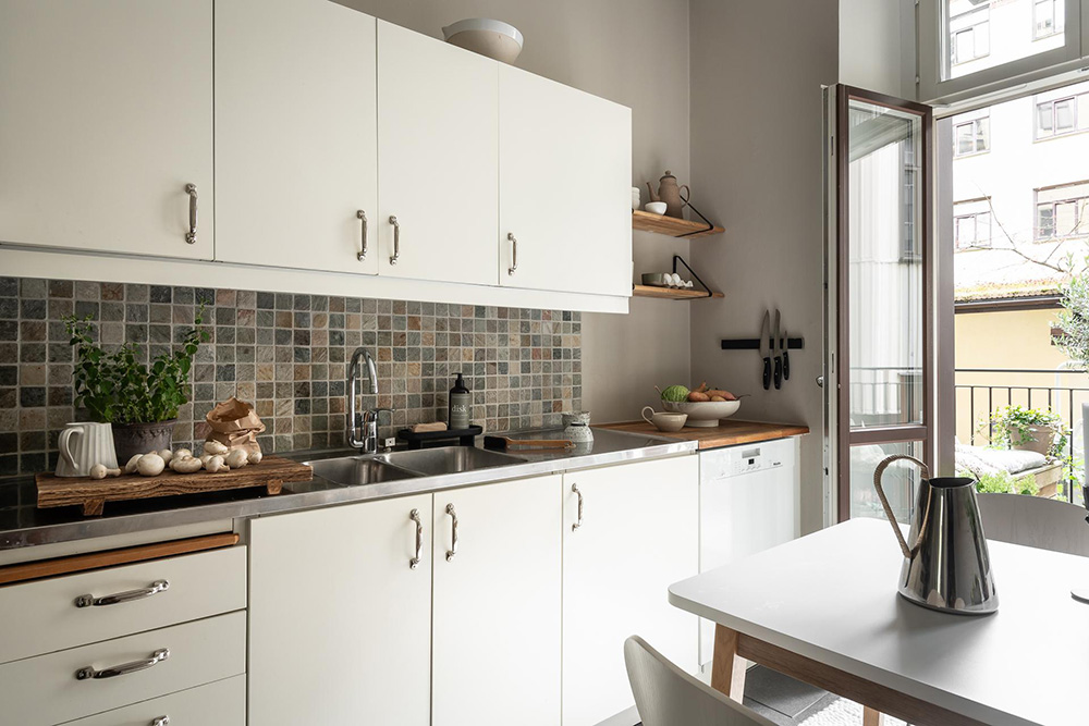 cuisine studio 33m2 décoration beige