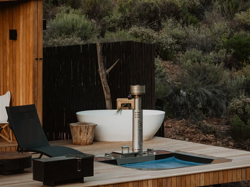 terrasse avec baignoire maison préfabriquée et modulaire en bois Verloren par Huizen Modular Homes