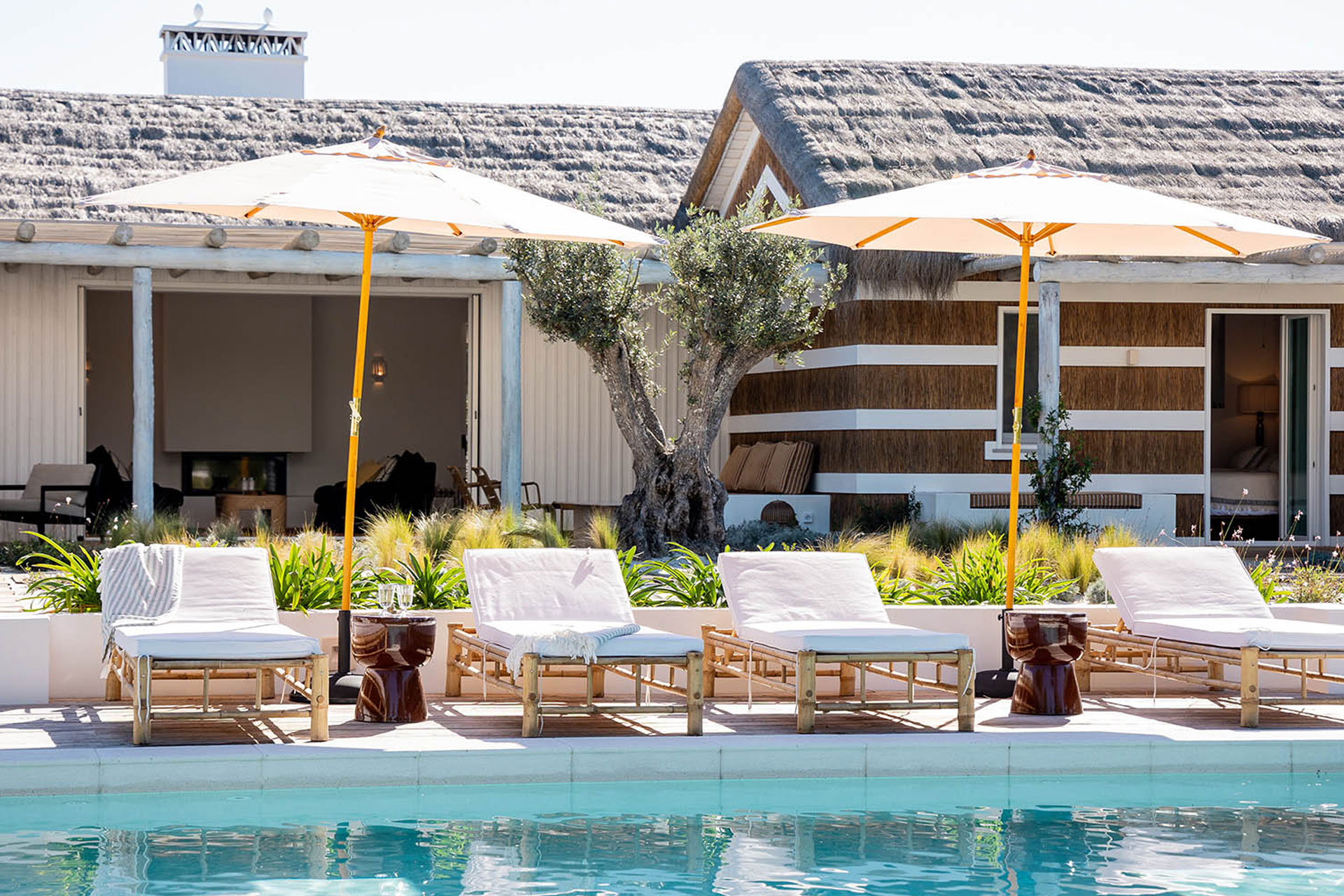 jardin avec piscine Pego Villa