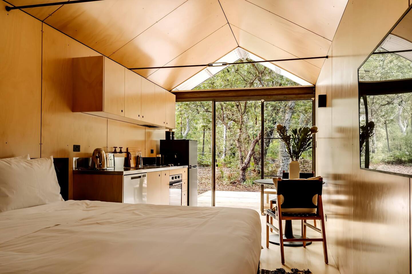 intérieur petite maison en bois The Hideaway intérieur petite maison en bois The Hideaway