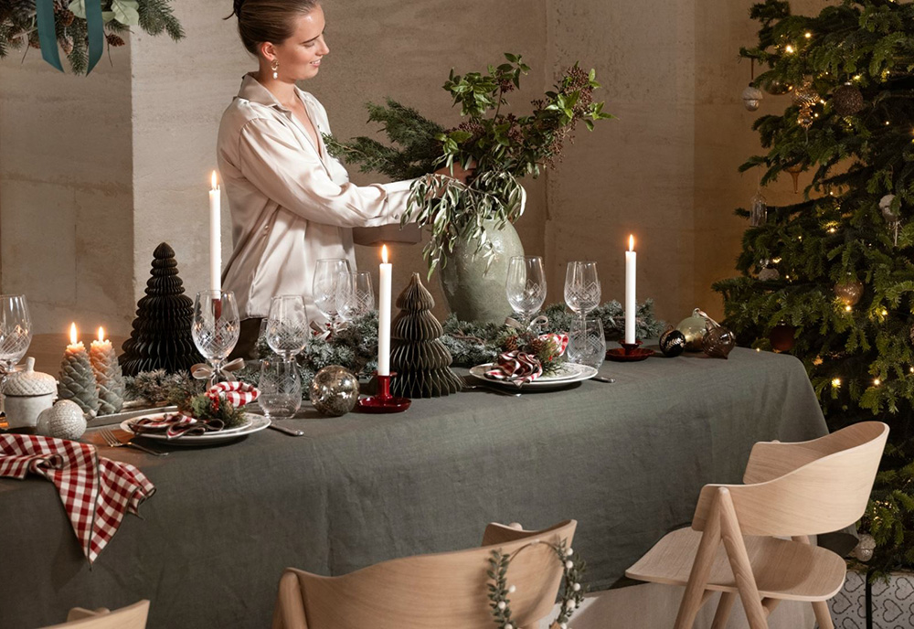salle à manger maison avec décoration Noël traditionnel salle à manger maison avec décoration Noël traditionnel