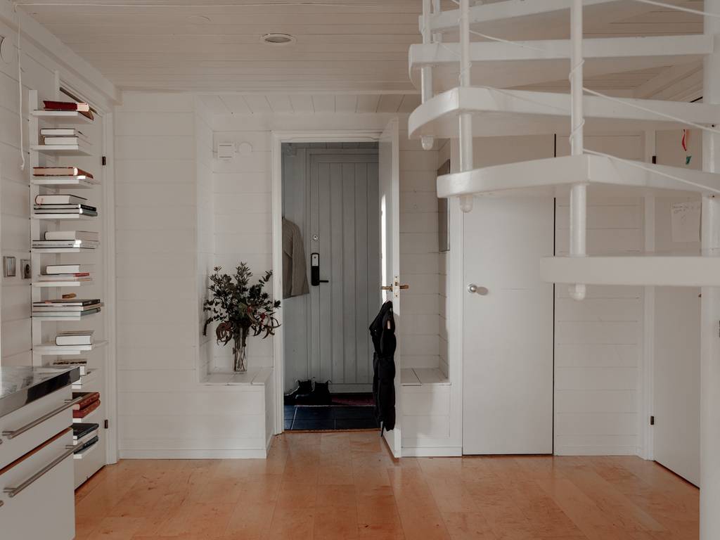 entrée avec escalier