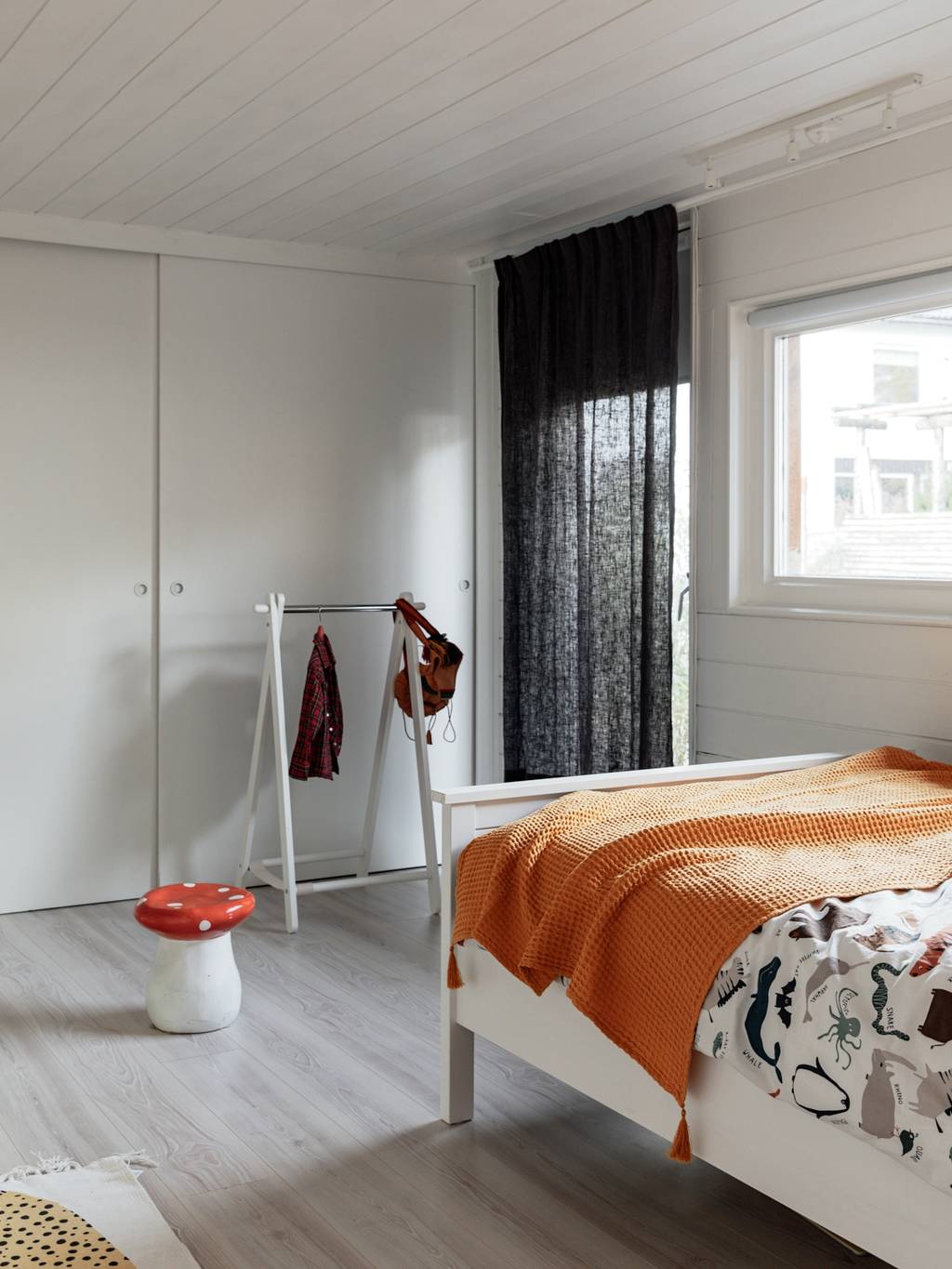 chambre avec placard