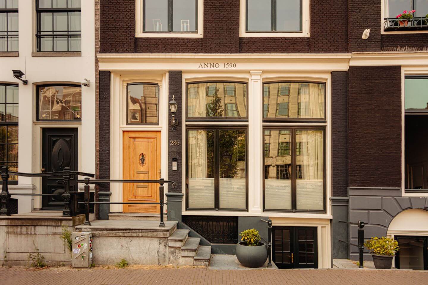 maison du canal et appartement ancien rénové à Amsterdam maison du canal et appartement ancien rénové à Amsterdam