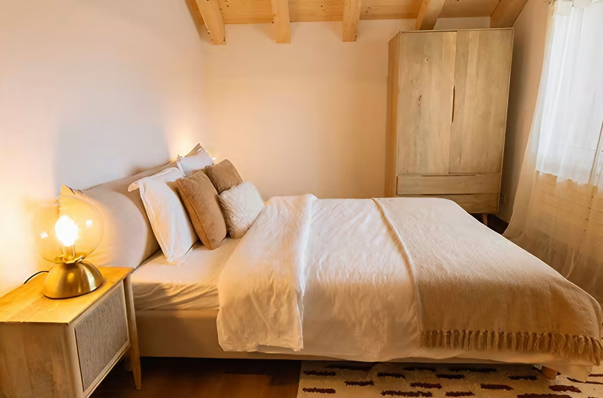 chambre chalet décoration naturelle Maisons du Monde chambre chalet décoration naturelle Maisons du Monde