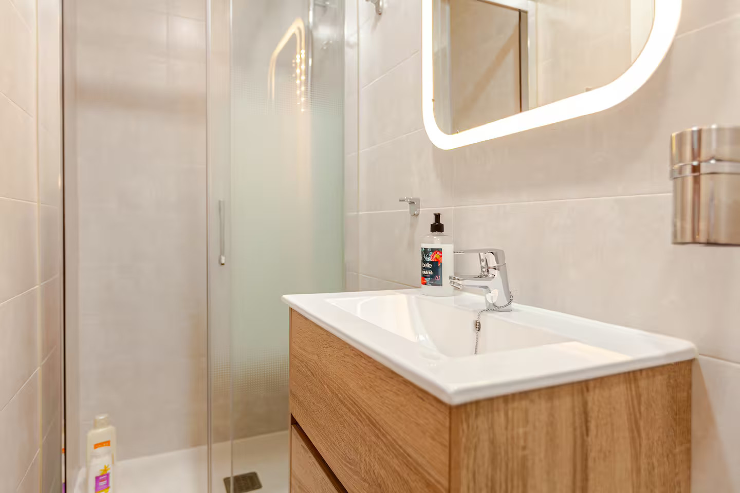 salle de bain moderne avec douche salle de bain moderne avec douche