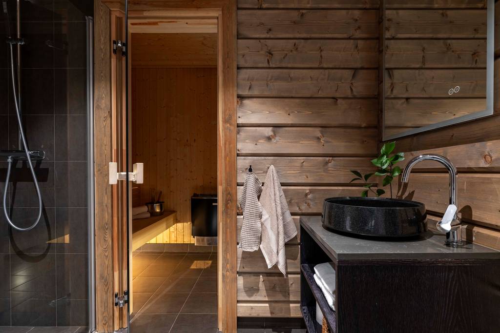 salle de bain chalet de 102m2 intérieur bois