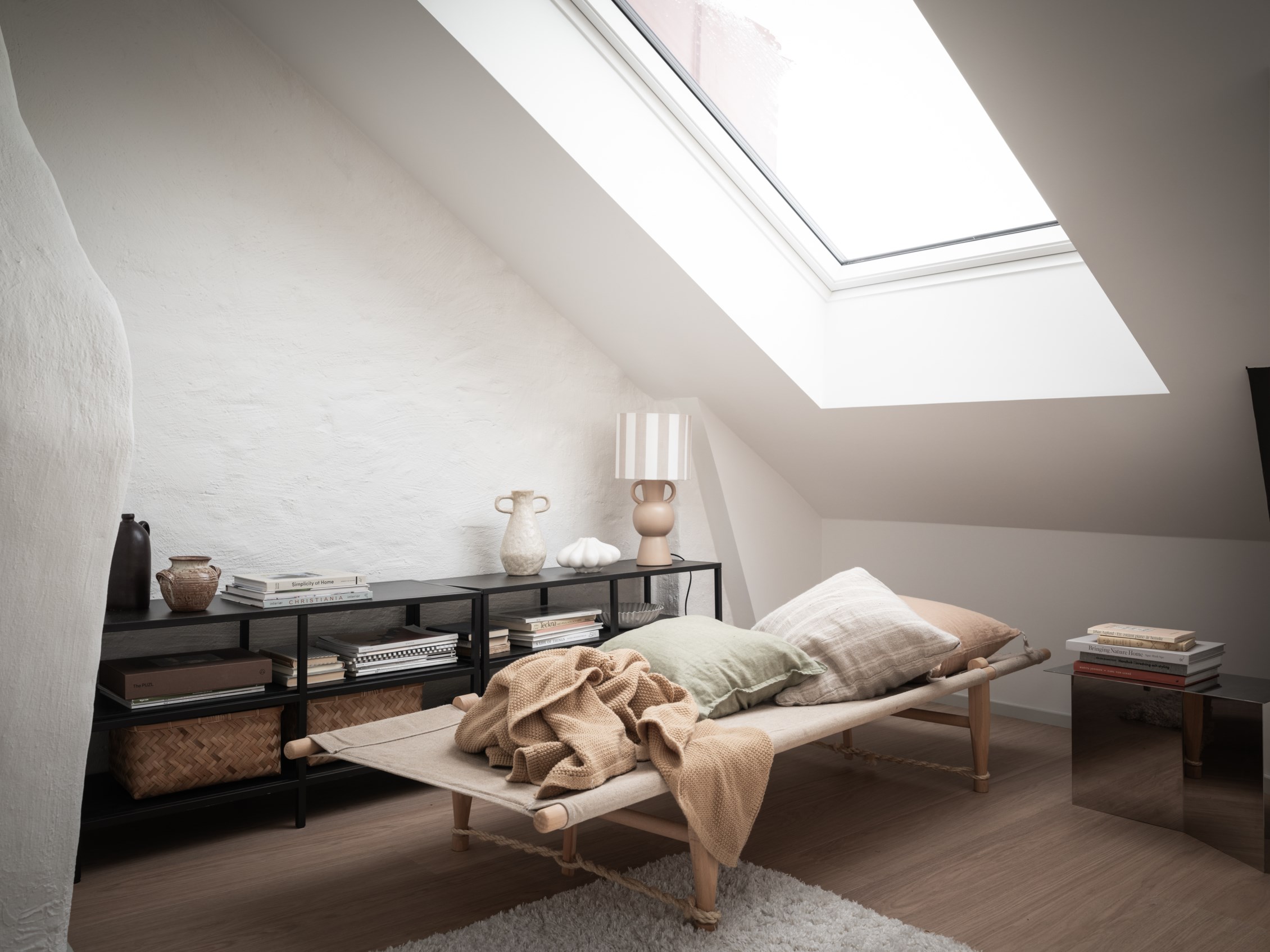 salon mansardé décoration scandinave appartement 56m2