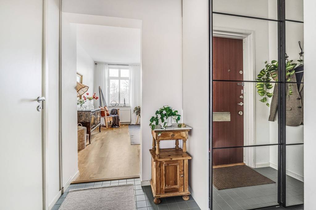 entrée studio 46m2