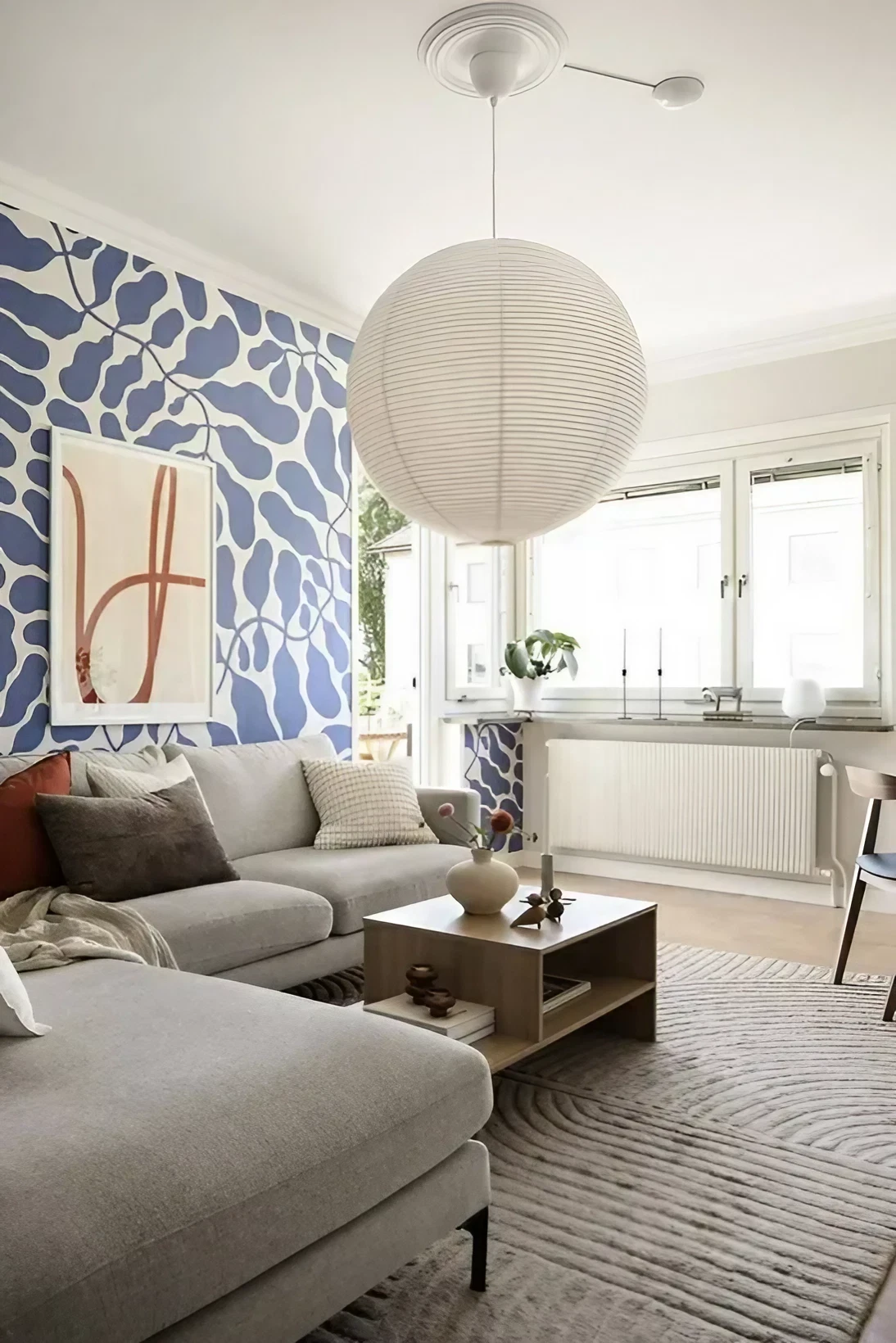 salon mur papier-peint bleu My Secret Garden appartement 65m2