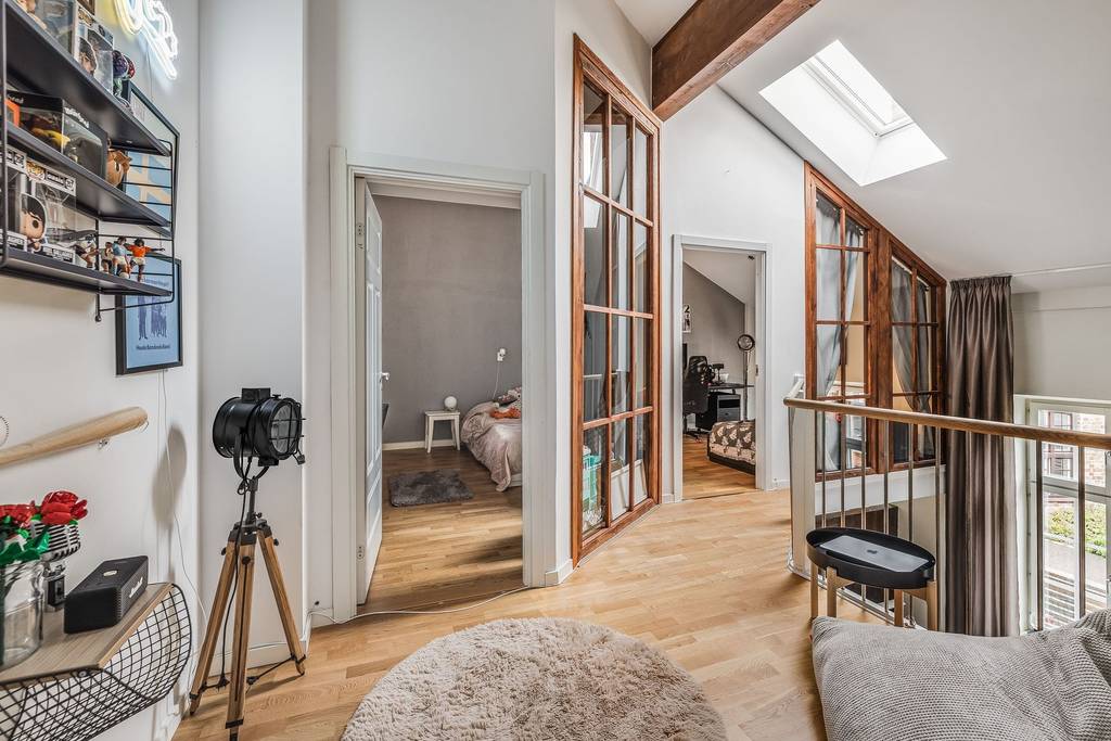 palier étage avec garde-corps métal duplex 108m2