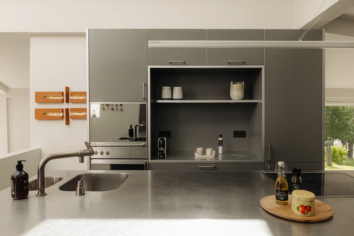 cuisine décoration design maison architecte béton semi-enterrée cuisine décoration design maison architecte béton semi-enterrée