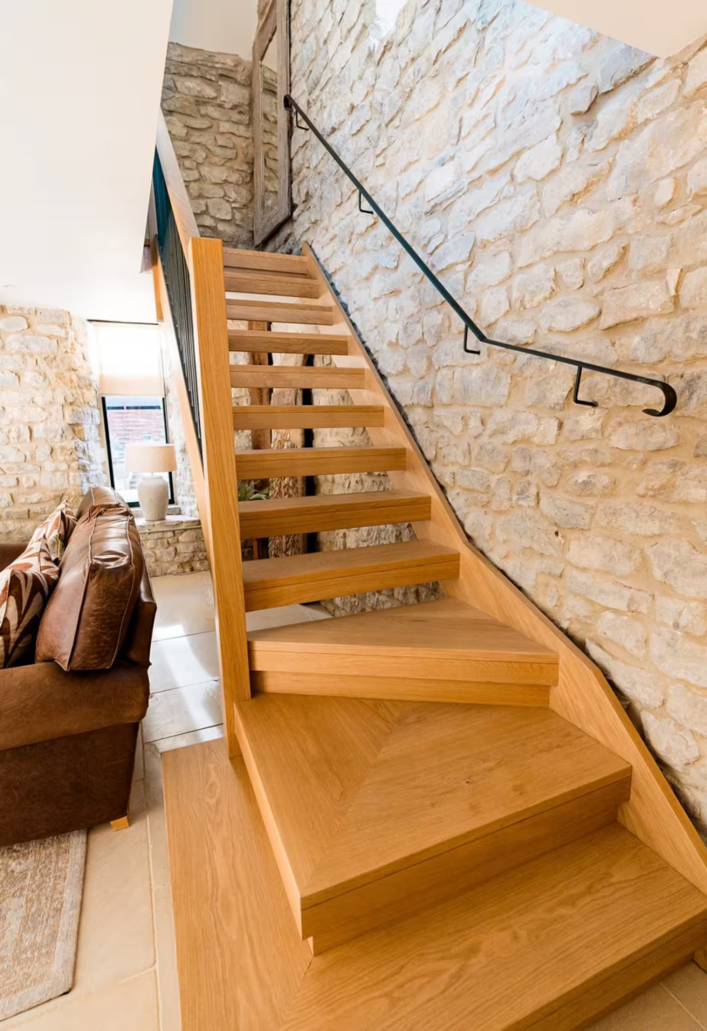 escalier bois maison en pierres escalier bois maison en pierres