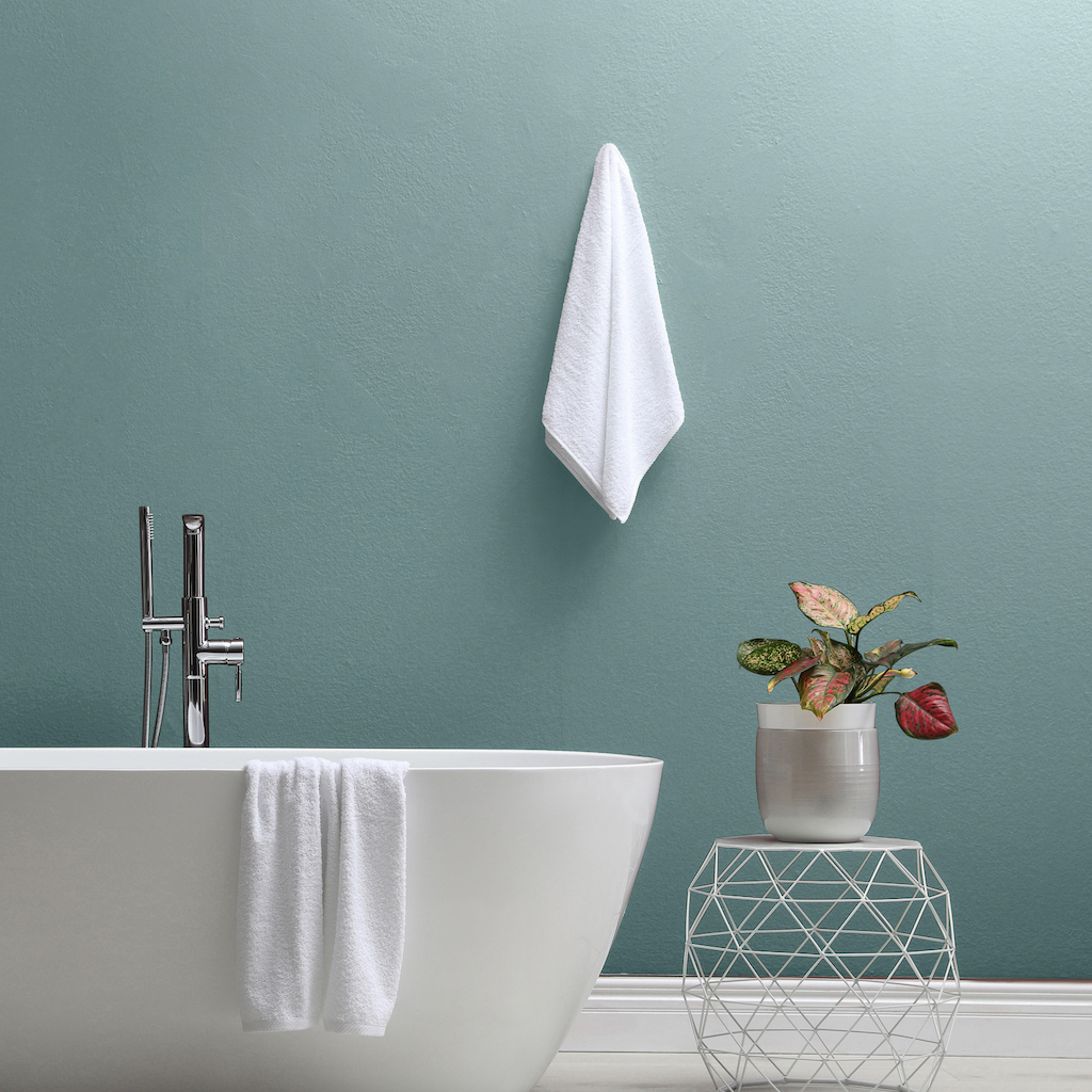 Leroy Merlin salle de bain couleur de l'année 2025 bleu céladon